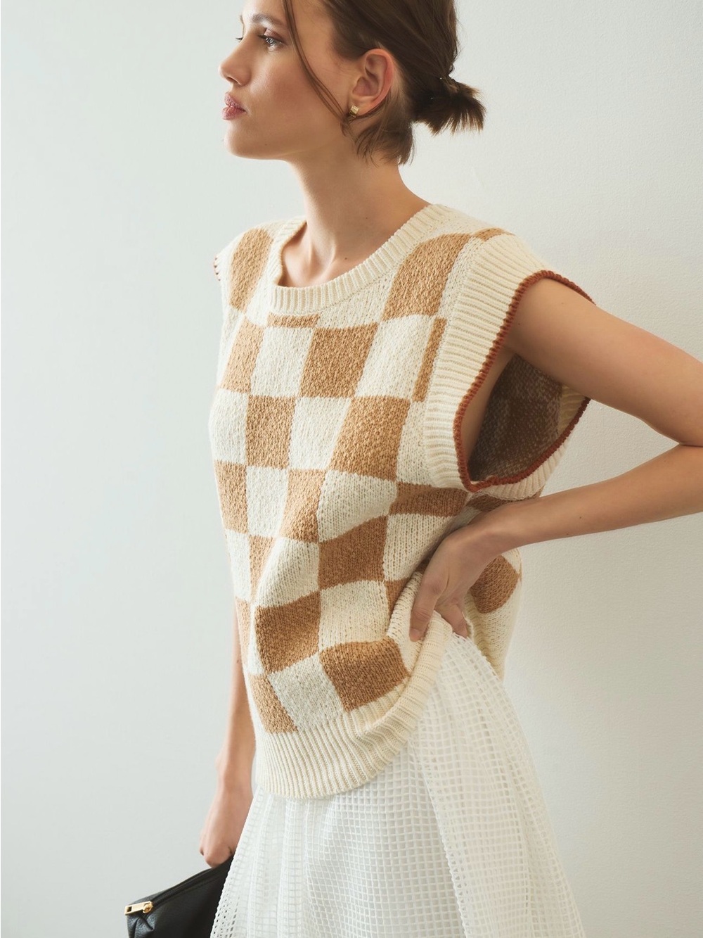 Maeve, Checkered Sweater Vest - Picture 2 of 4